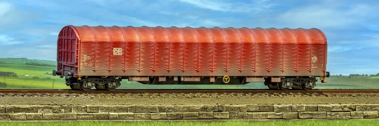 Vagon cu prelata HGD 40035