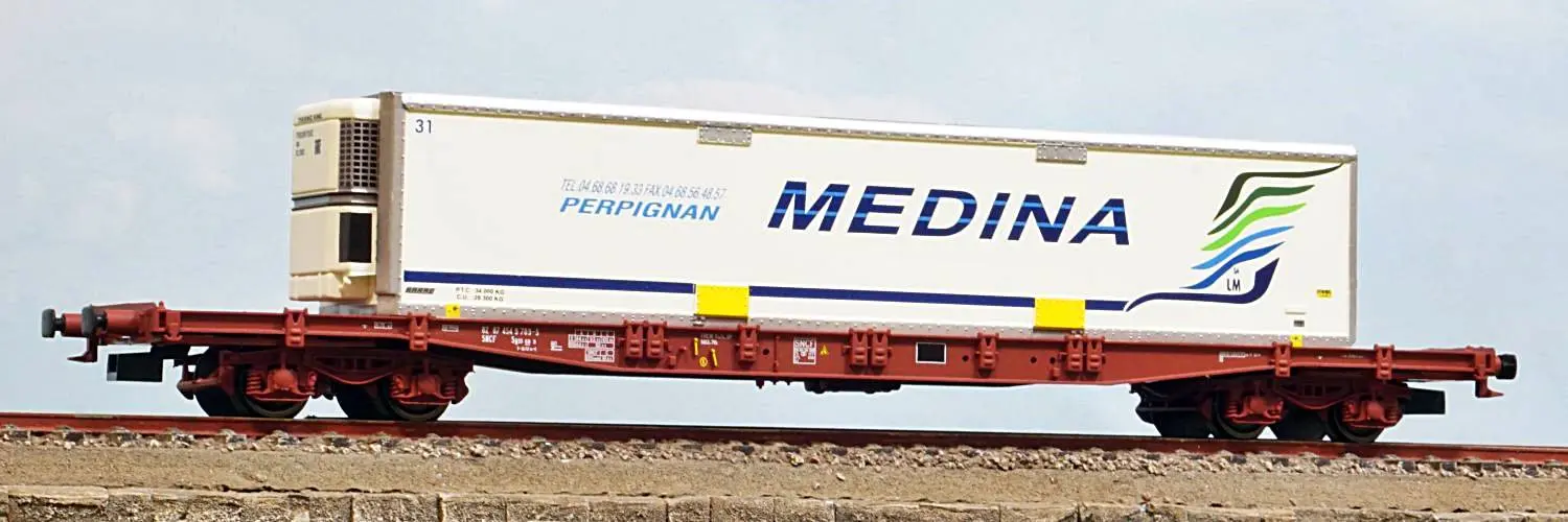 vagon platforma HJ6211