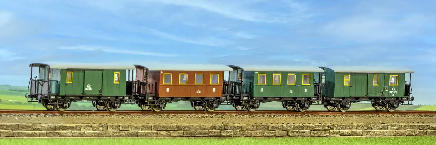 set vagoane calatori Roco 6200190