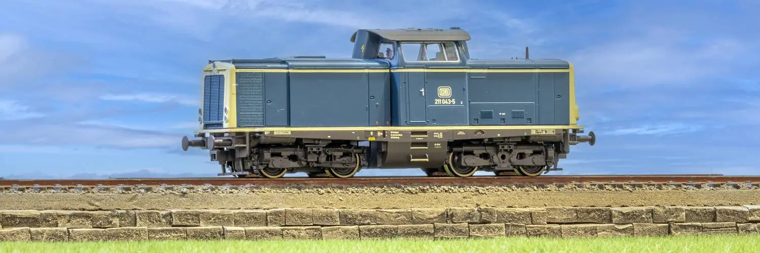 locomotiva diesel V100 Roco 7300098