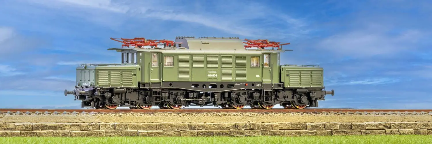 locomotiva electrica E94 Roco 7500212