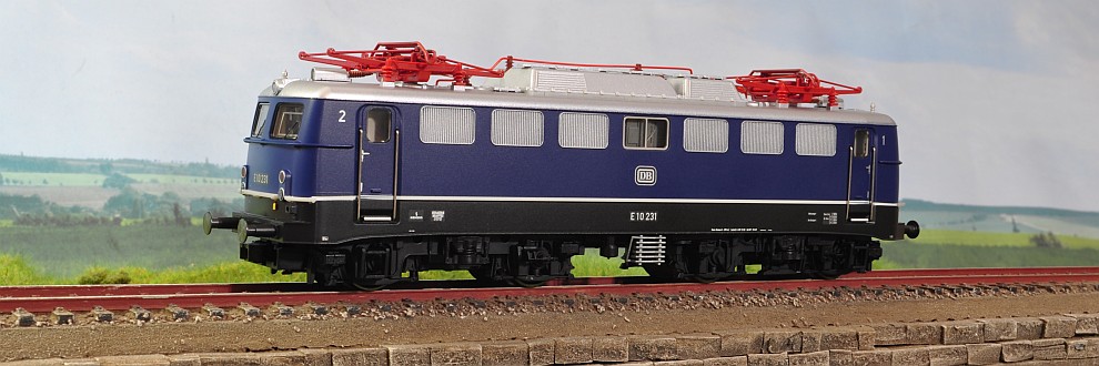 locomotiva E 10 Trix