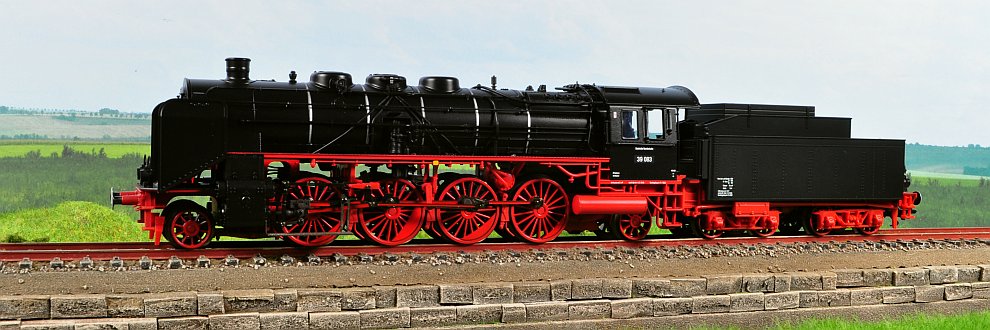 locomotiva Br 39 Trix