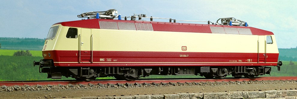 locomotiva Br 120