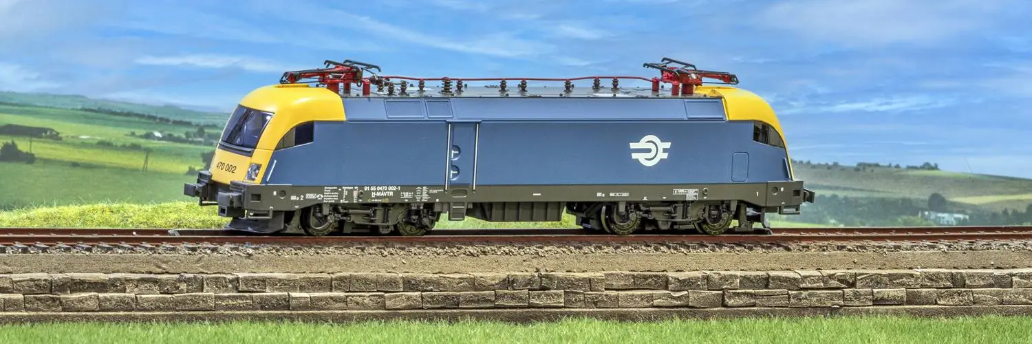 locomotiva 470 002 MAV